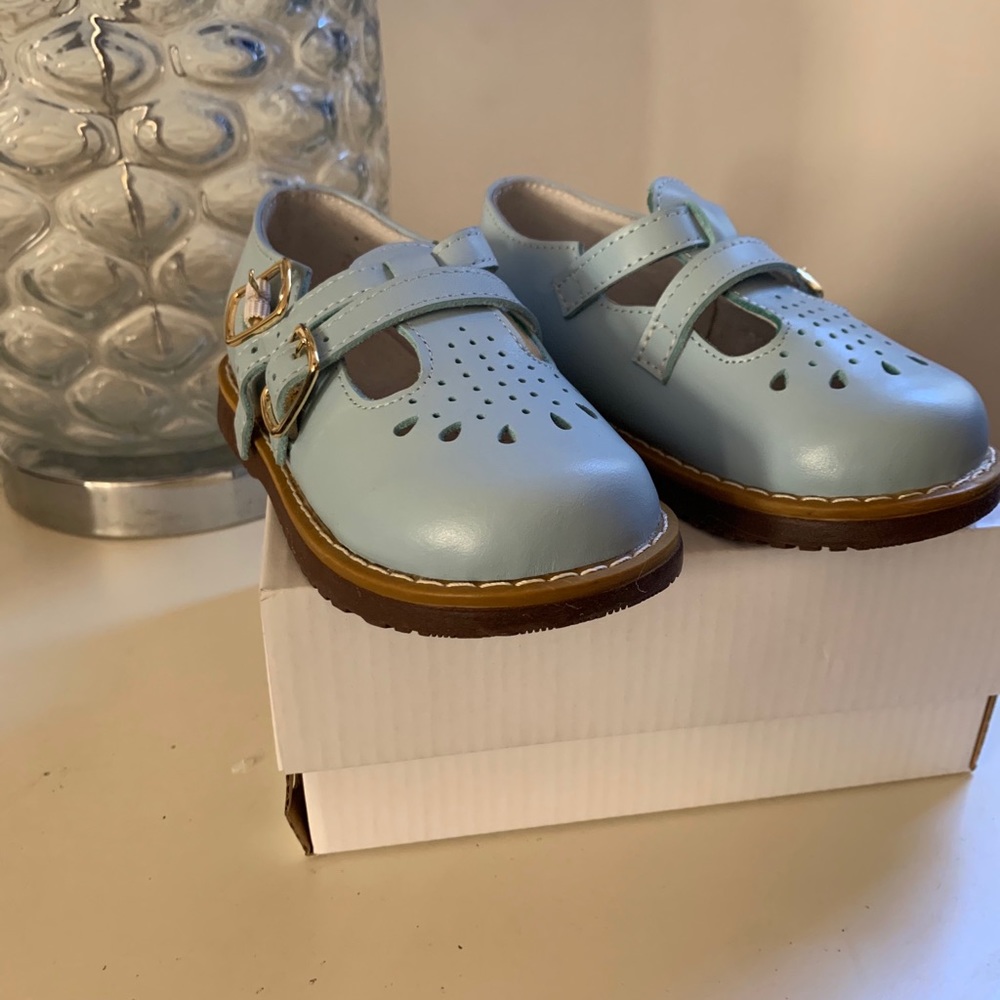 Shrimp and Grits leather shoes